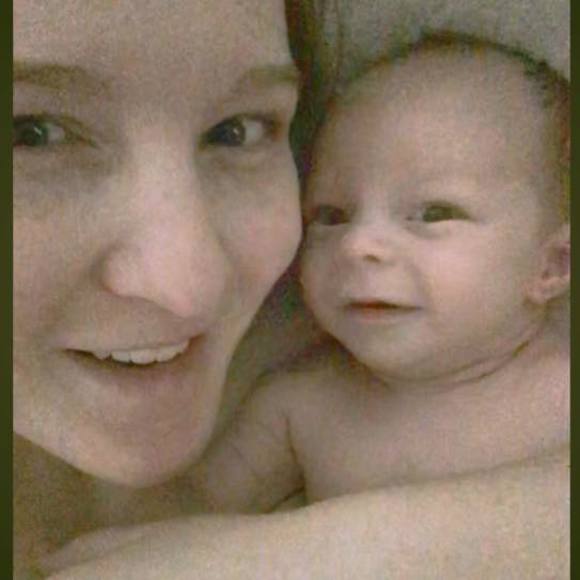 Meet your Posher, Janee - Picture 1 of 1